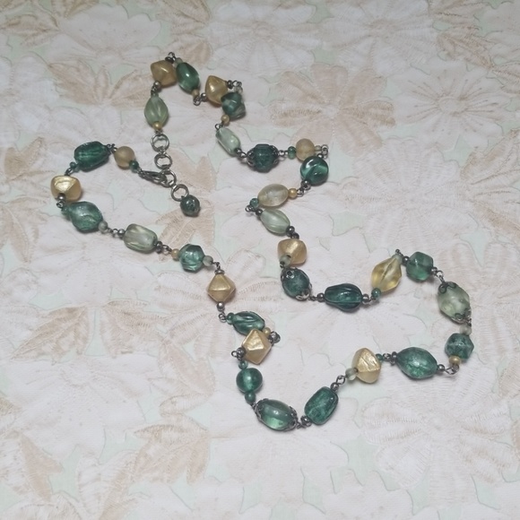Vintage Mid Century Glass Bead Necklace - Picture 8 of 12